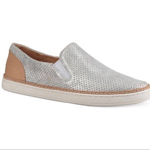 UGG “Adley Perf” super chic sneakers